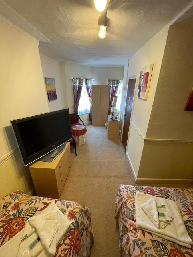 Nevele Bed & Breakfast Blackpool Dış mekan fotoğraf